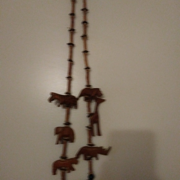 Wooden Tribal Safari Necklace - Picture 4 of 4